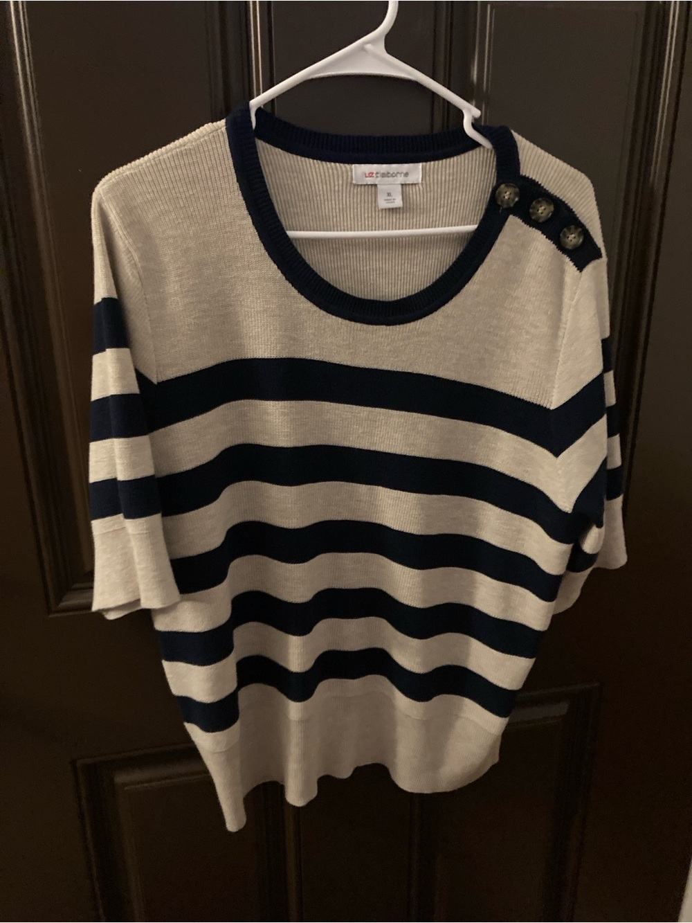 Liz Claiborne crew neck sweater